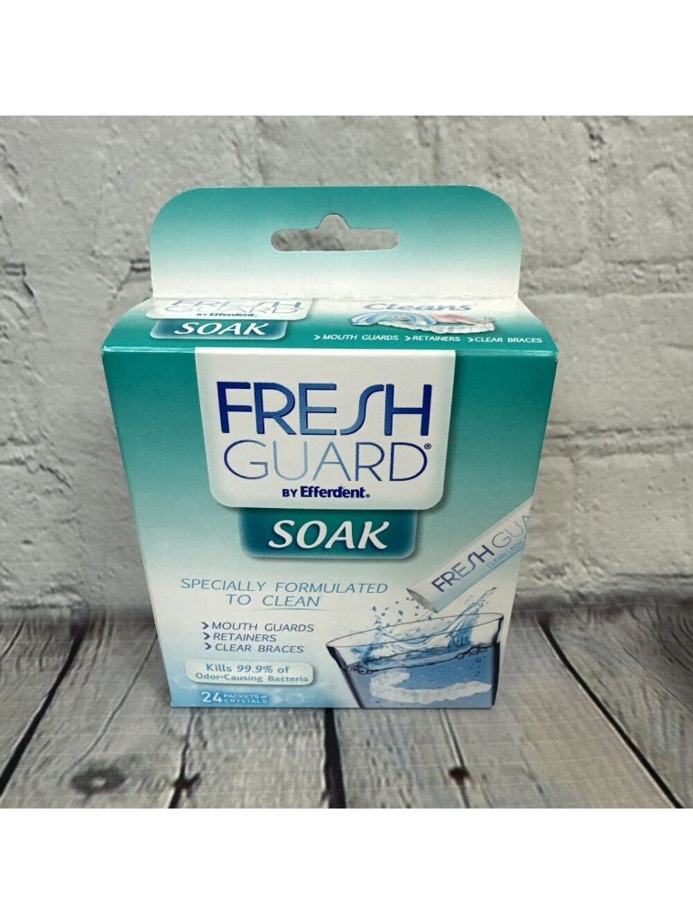 Fresh Guard Efferdent Soak Crystals, Cleans Mouth Guards, Retainers, Braces (1)